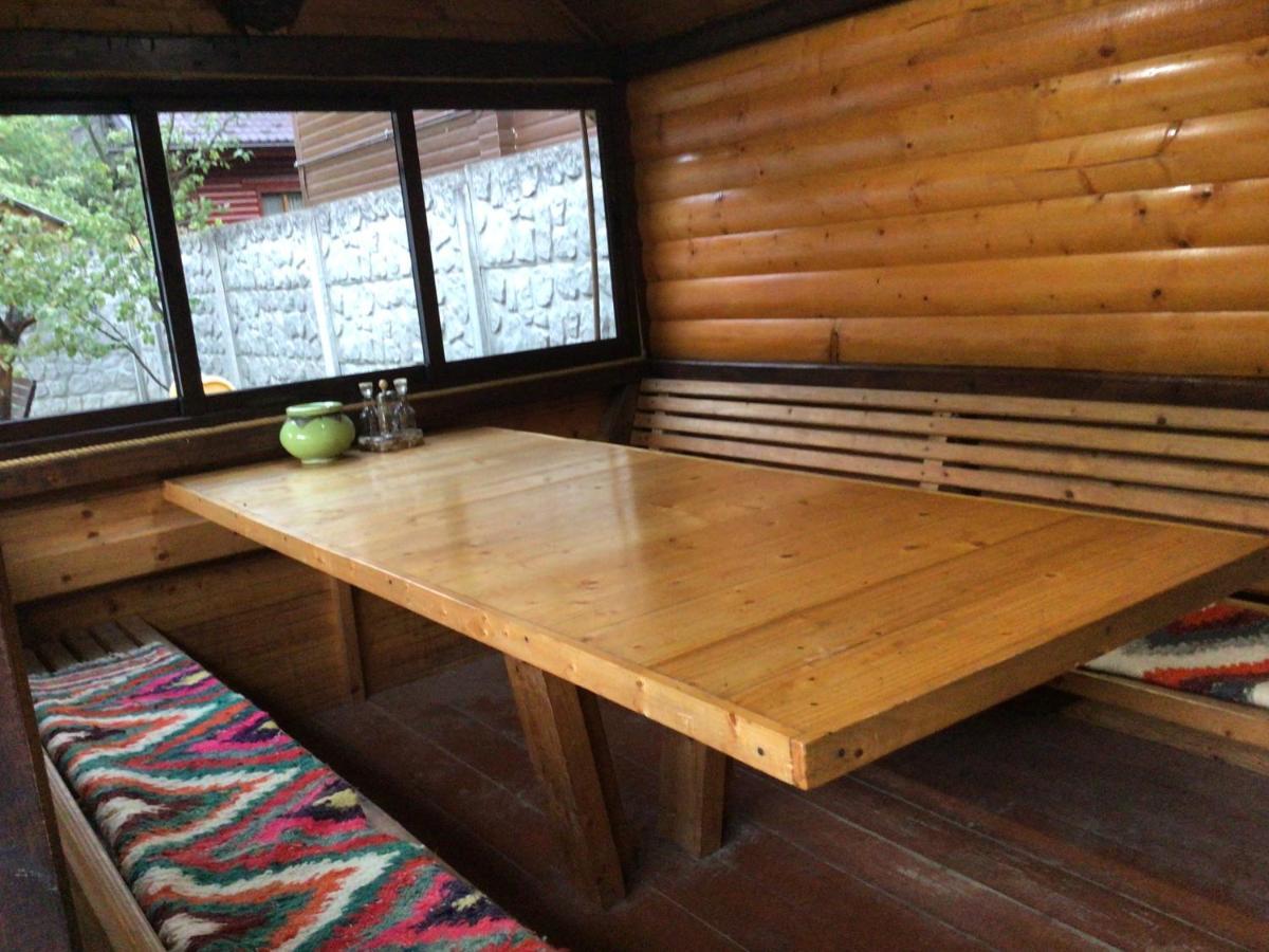 Рукавичка Yaremche Ngoại thất bức ảnh
